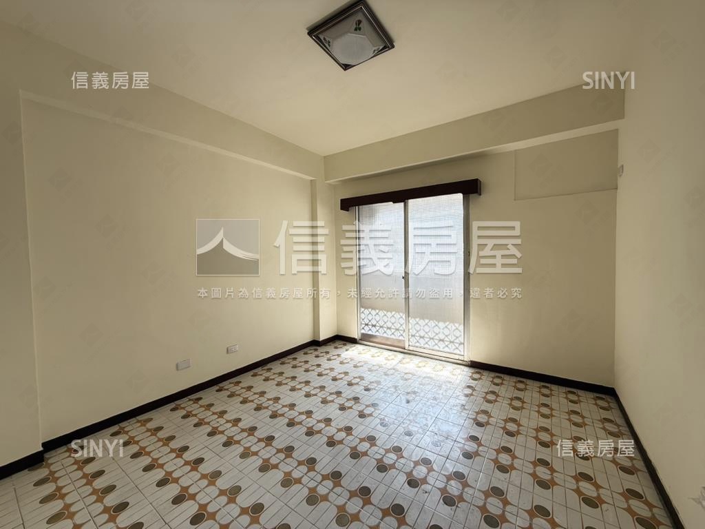 彰美商圈大坪數美三房房屋室內格局與周邊環境