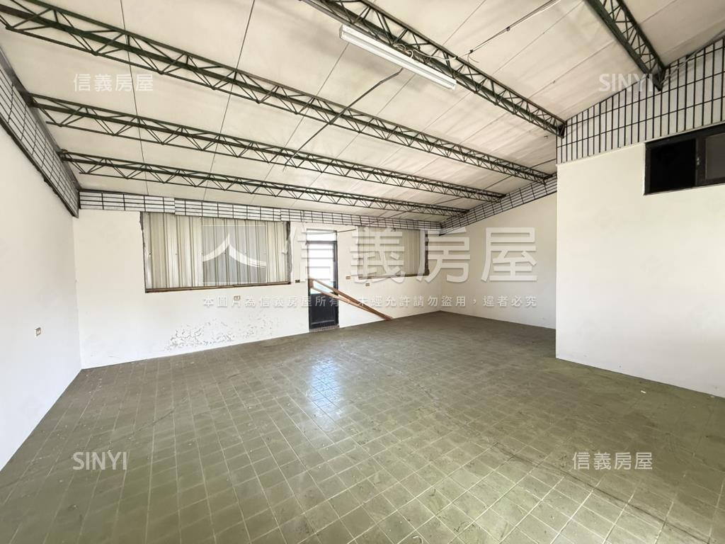 彰美商圈大坪數美三房房屋室內格局與周邊環境