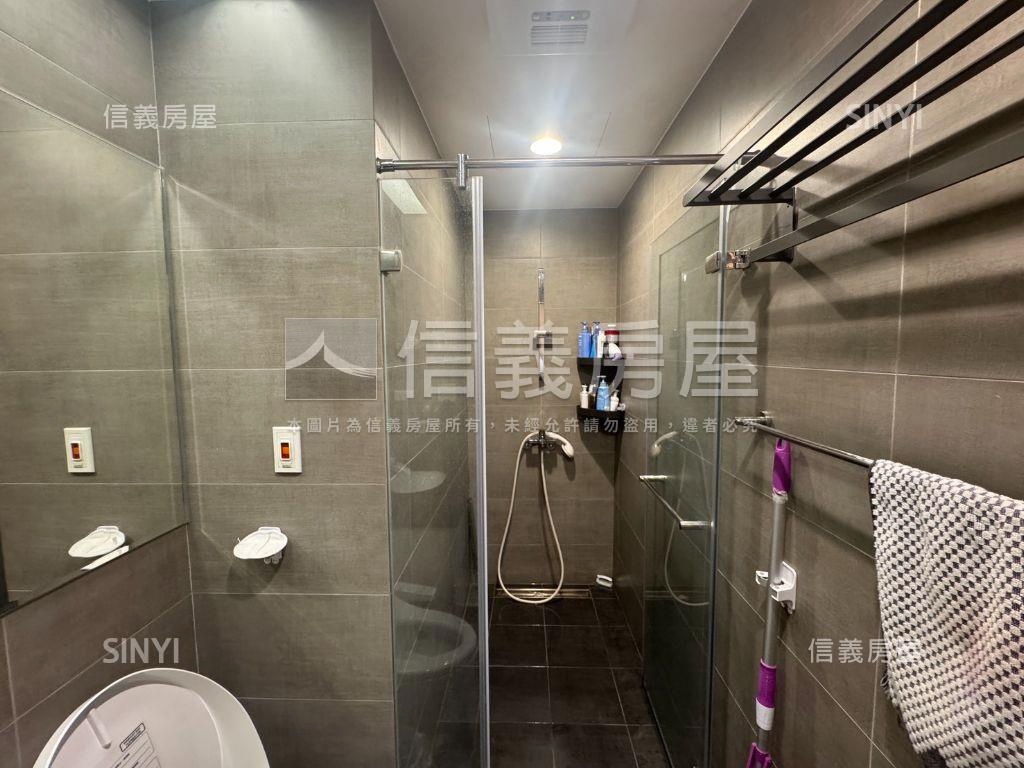 春城越兩房車位房屋室內格局與周邊環境