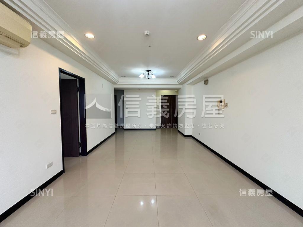 富貴賞高樓平面車位房屋室內格局與周邊環境