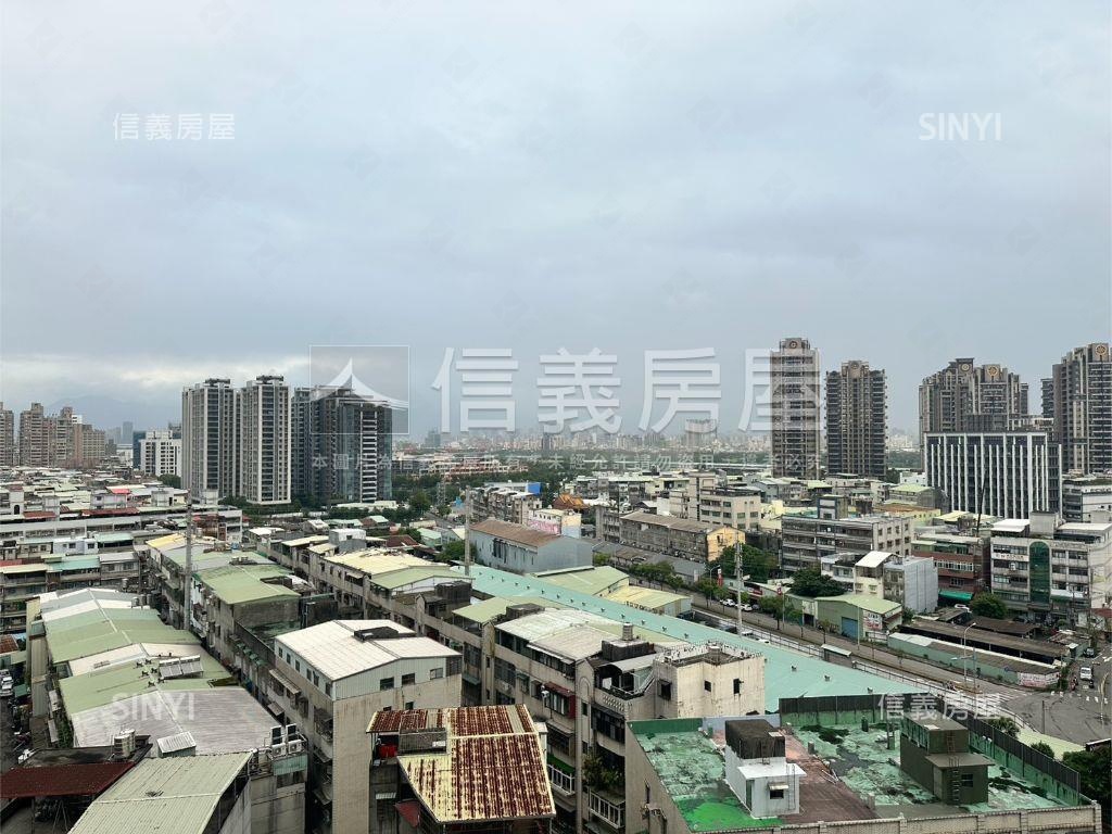 富貴賞高樓平面車位房屋室內格局與周邊環境