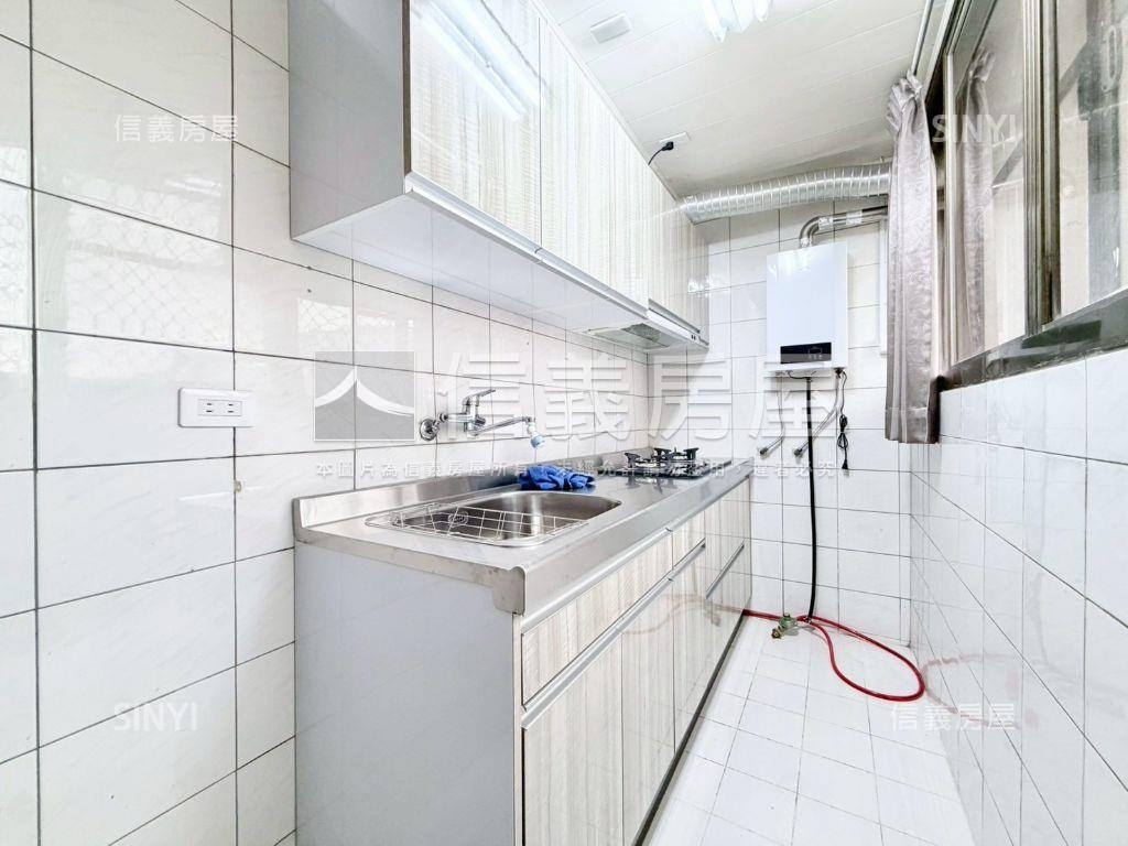 南區｜四面採光成家美三房房屋室內格局與周邊環境