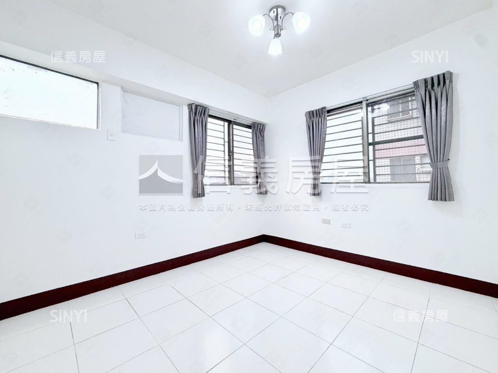 南區｜四面採光成家美三房房屋室內格局與周邊環境