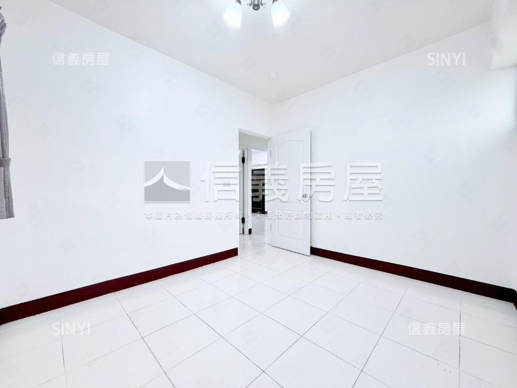 南區｜四面採光成家美三房房屋室內格局與周邊環境