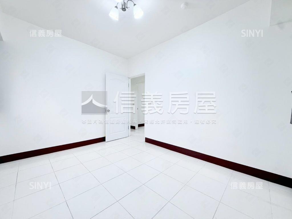 南區｜四面採光成家美三房房屋室內格局與周邊環境