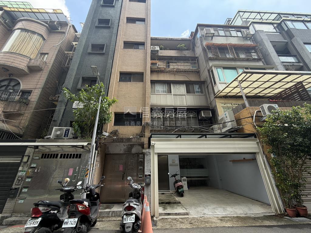 伊通獨棟低總公寓二樓房屋室內格局與周邊環境