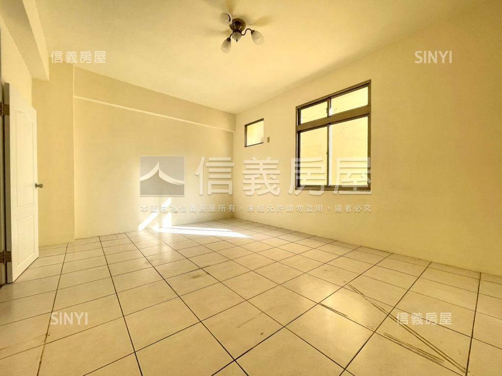 陳稜路黃金店面房屋室內格局與周邊環境