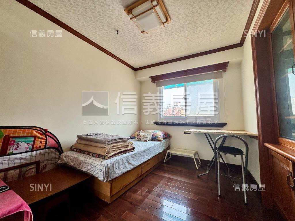 ＜新案＞牛津社區高樓平車房屋室內格局與周邊環境