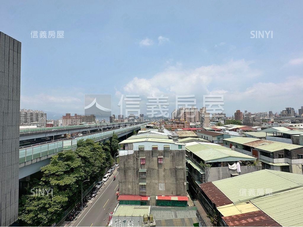 近捷運創意空間新婚首購宅房屋室內格局與周邊環境