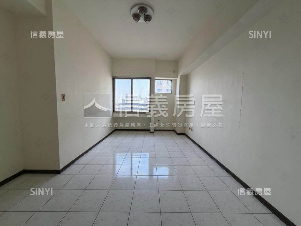 特區歐洲皇家四房美居房屋室內格局與周邊環境