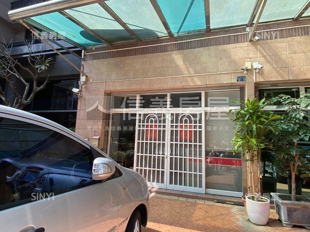 文藻‧鼎昌街溫馨１Ｆ店住房屋室內格局與周邊環境