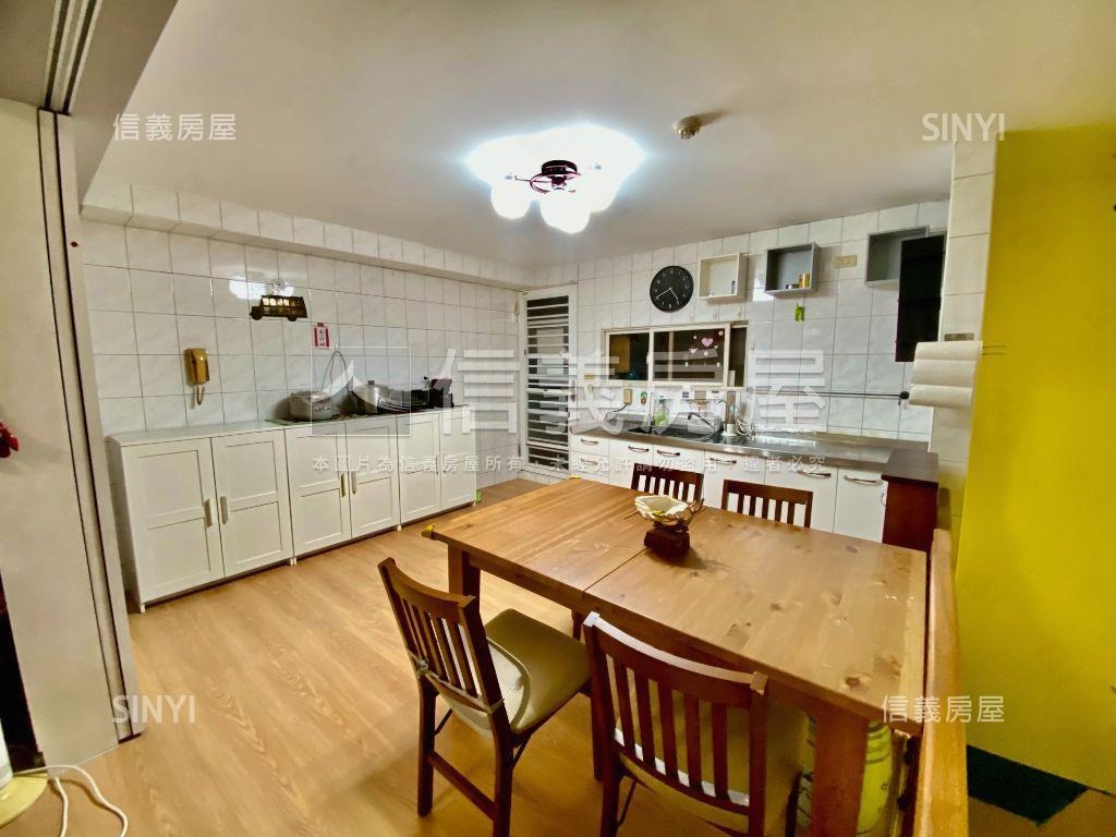 文藻‧鼎昌街溫馨１Ｆ店住房屋室內格局與周邊環境