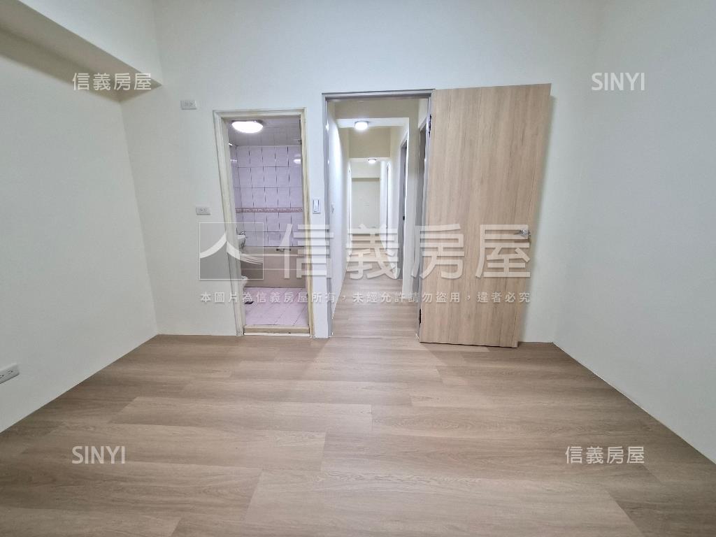 慶懋巨鎮四房車位房屋室內格局與周邊環境