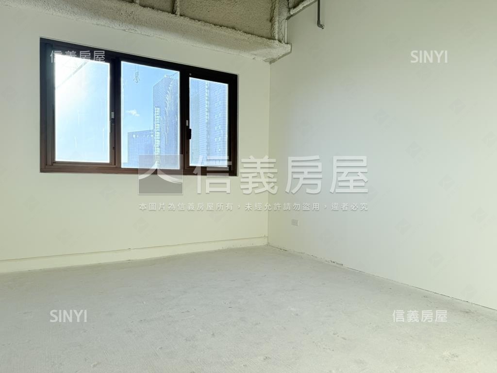 橋峰Ａ＋高樓面耶誕城廣場房屋室內格局與周邊環境