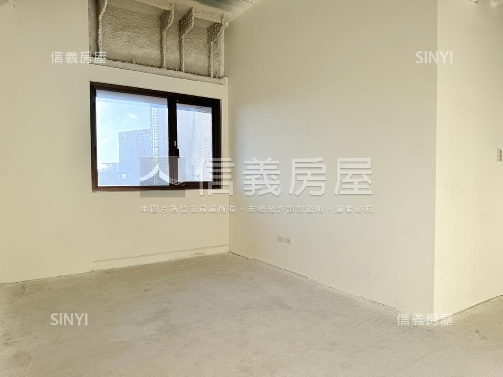 橋峰Ａ＋高樓面耶誕城廣場房屋室內格局與周邊環境