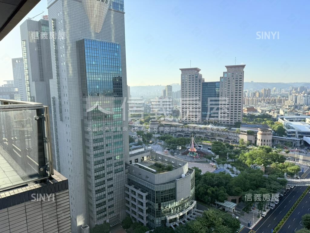 橋峰Ａ＋高樓面耶誕城廣場房屋室內格局與周邊環境