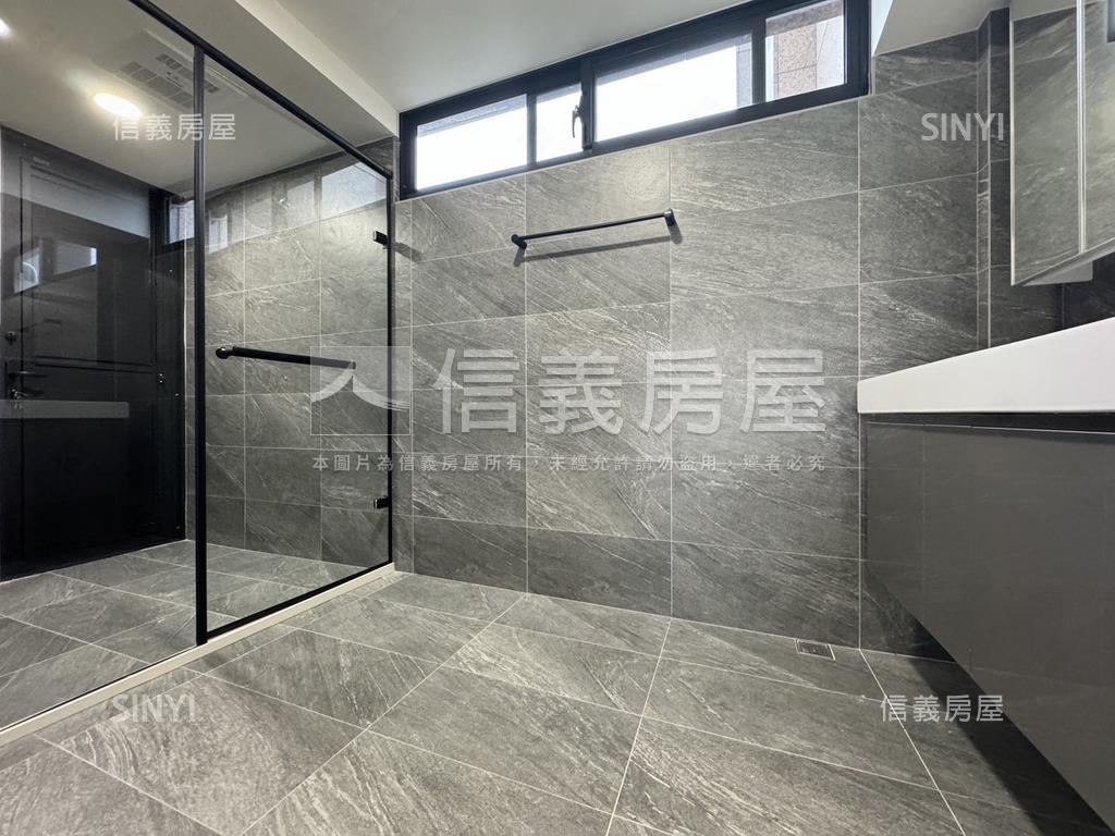 全新裝潢景觀高樓房屋室內格局與周邊環境