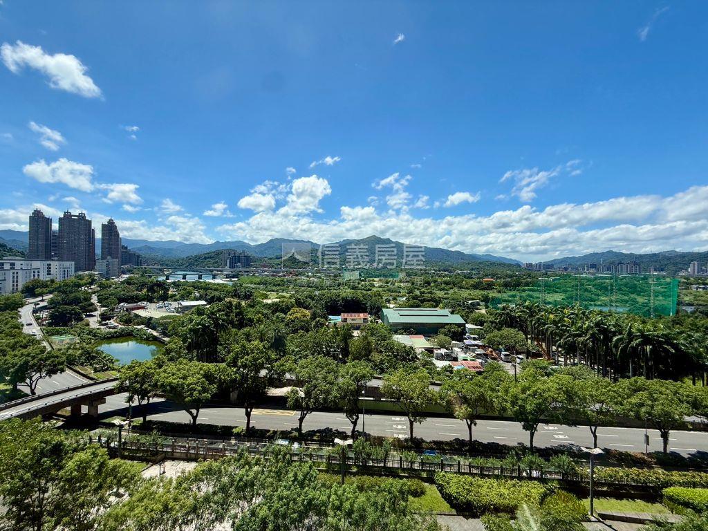 微風．美河市Ｌｏｆｔ水岸房屋室內格局與周邊環境