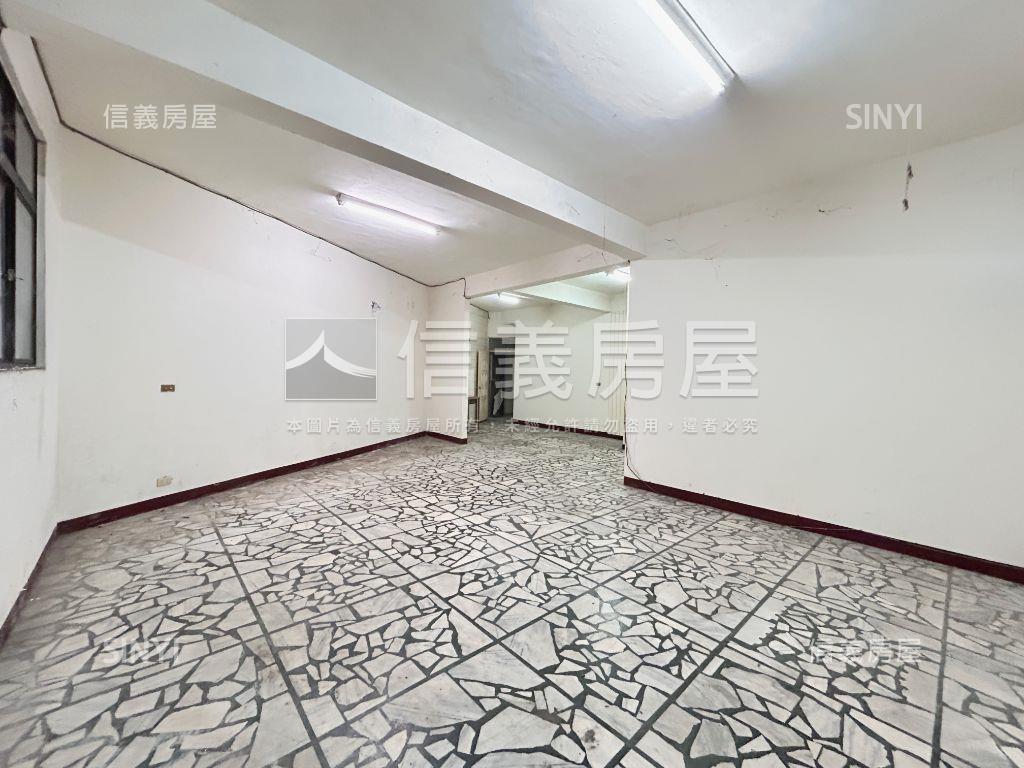 稀有大坪數公寓一樓方便停房屋室內格局與周邊環境