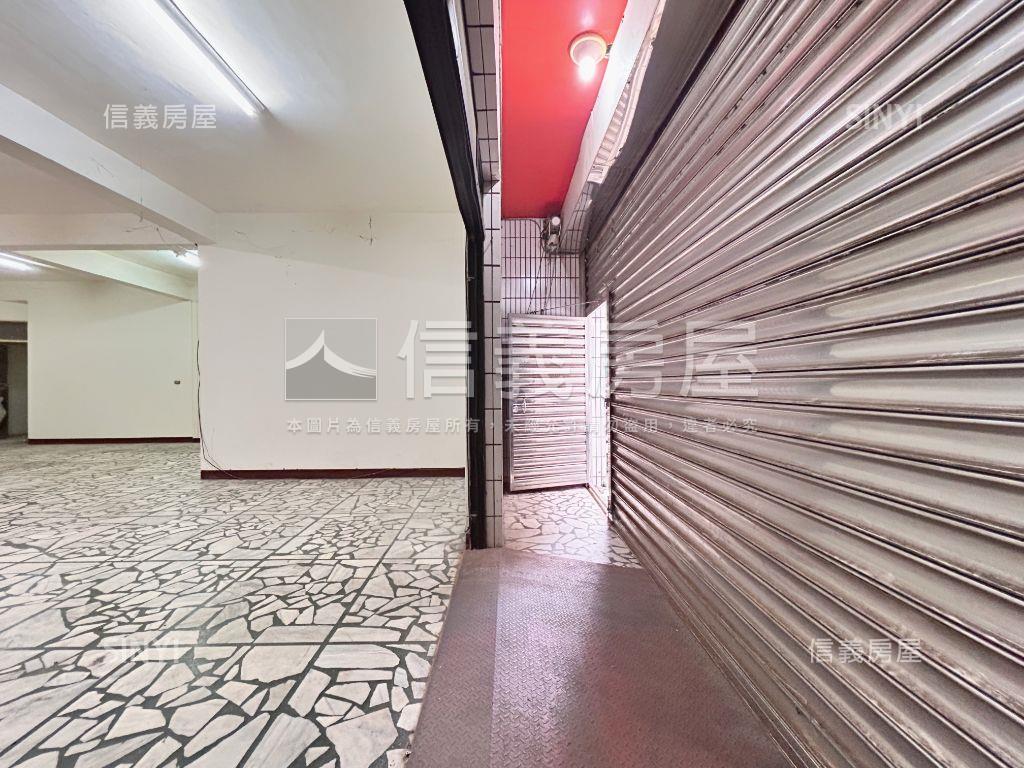稀有大坪數公寓一樓方便停房屋室內格局與周邊環境