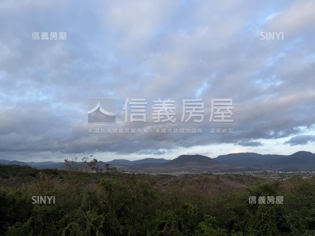 屏東恆春２２度山居房屋室內格局與周邊環境