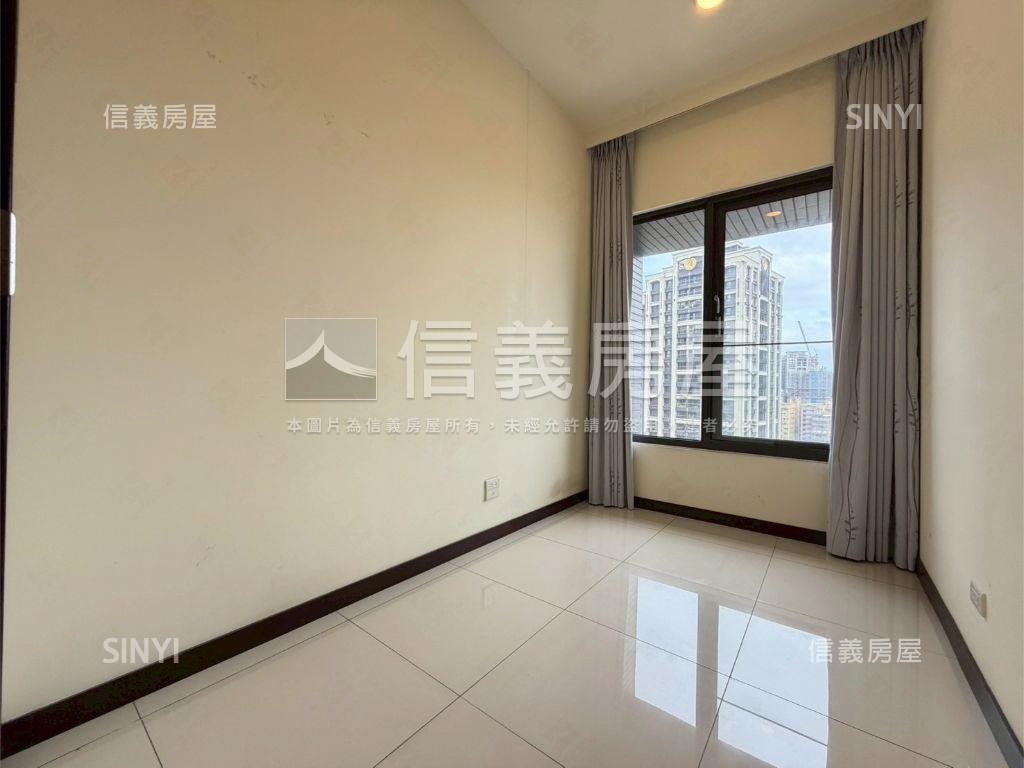 翔譽天心方正高樓兩房車位房屋室內格局與周邊環境