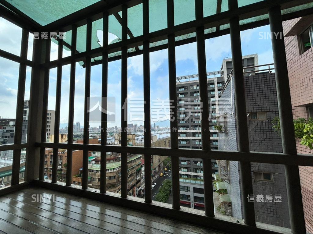 開封高樓河景美套房屋室內格局與周邊環境