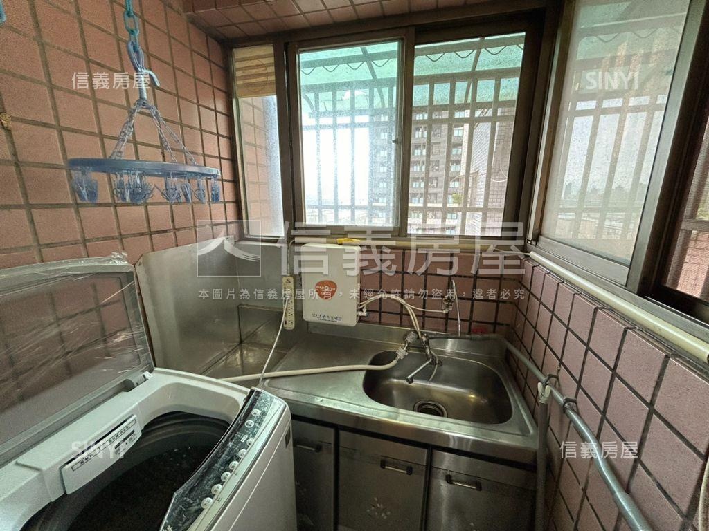 開封高樓河景美套房屋室內格局與周邊環境