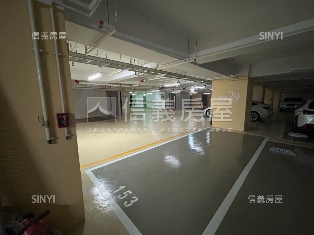 次高樓層帝王景觀三房平車房屋室內格局與周邊環境