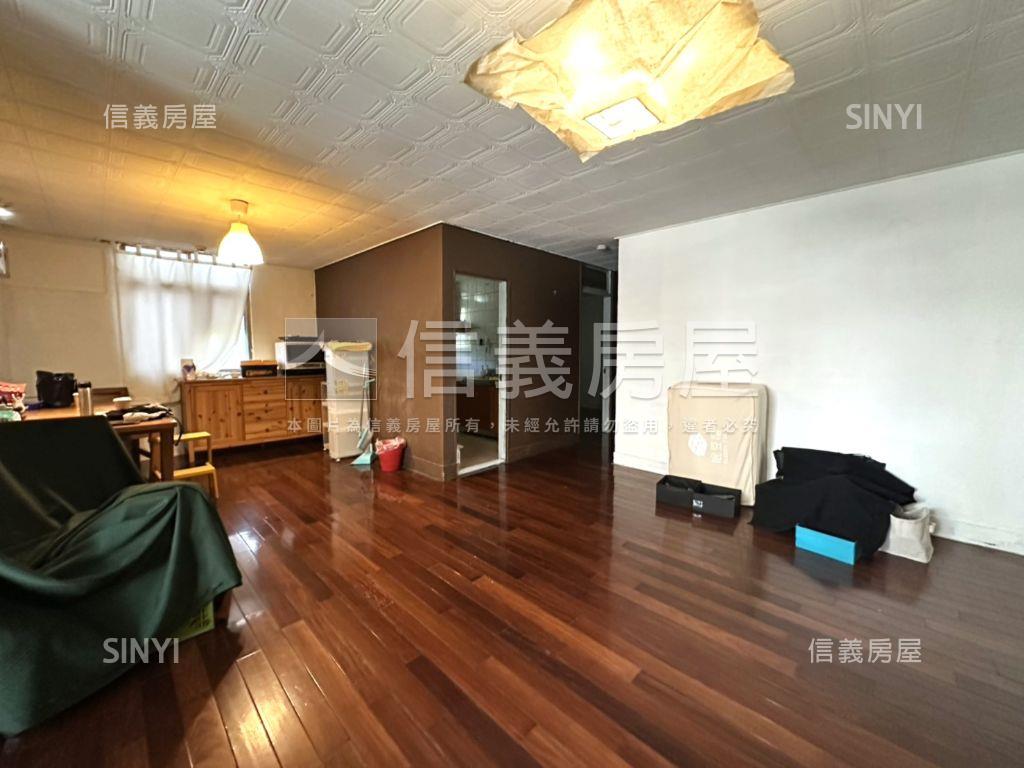 金華龍門教大實小美邸房屋室內格局與周邊環境