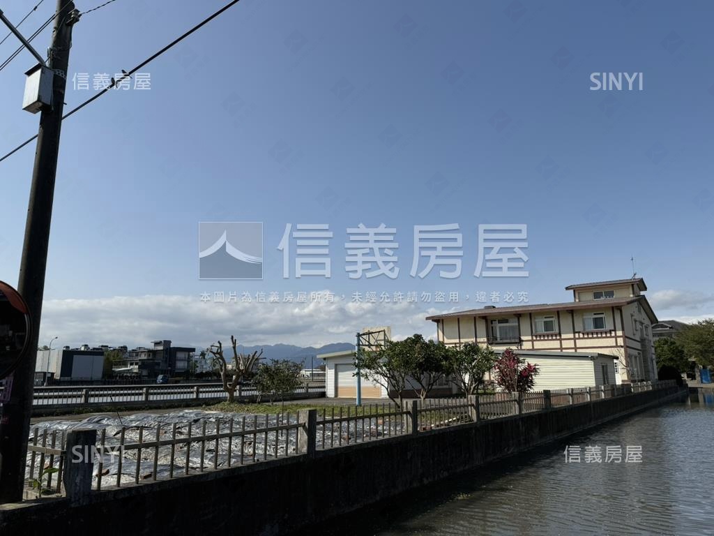 羅東仁愛雙面路質優１分地房屋室內格局與周邊環境