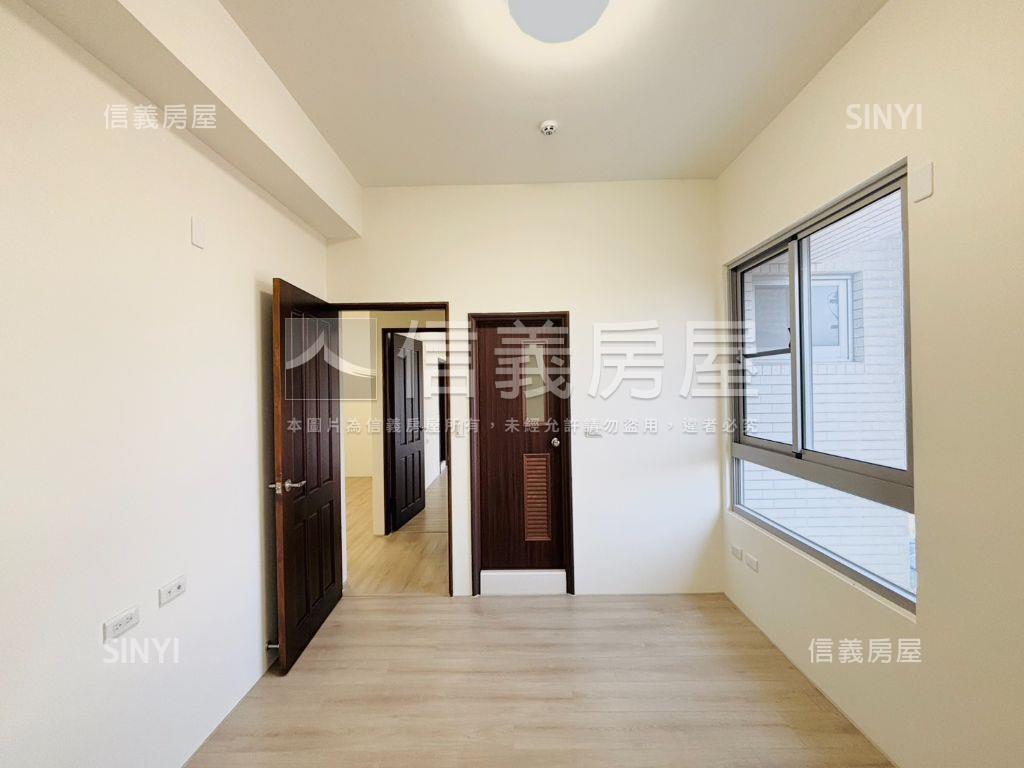 本淵雙套房車位房屋室內格局與周邊環境