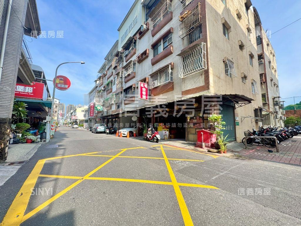 大橋一街陽台進出電梯兩房房屋室內格局與周邊環境
