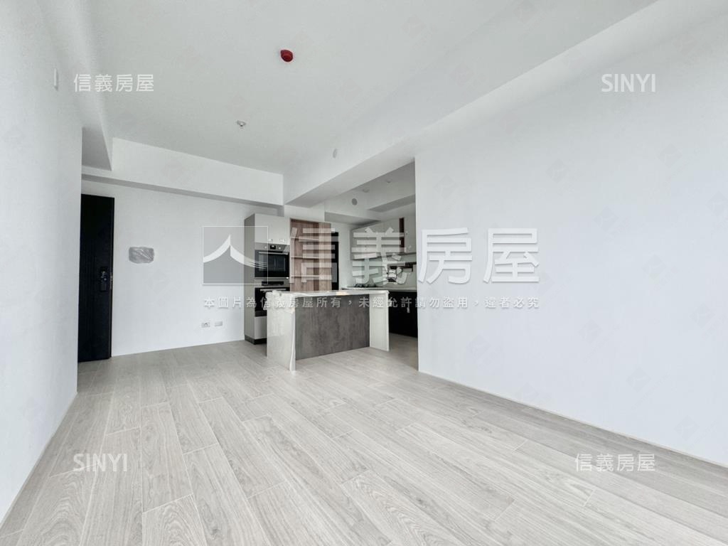 剛落成１４期雅正三房平車房屋室內格局與周邊環境
