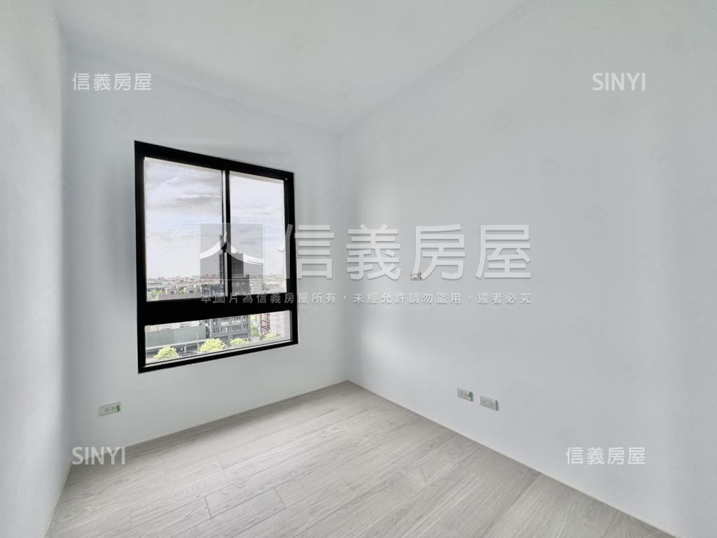 剛落成１４期雅正三房平車房屋室內格局與周邊環境