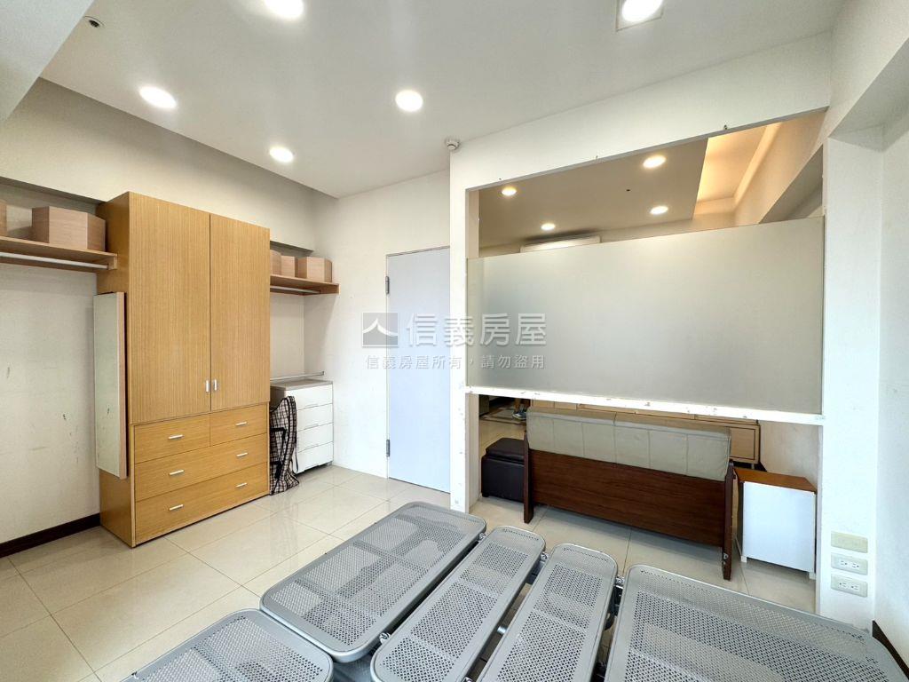 景安捷運後棟首購宅房屋室內格局與周邊環境