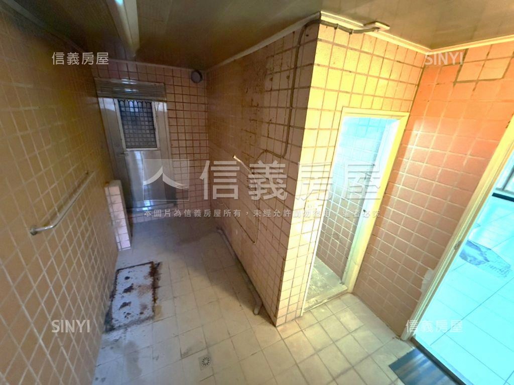 美麗花園紅瓦厝房屋室內格局與周邊環境