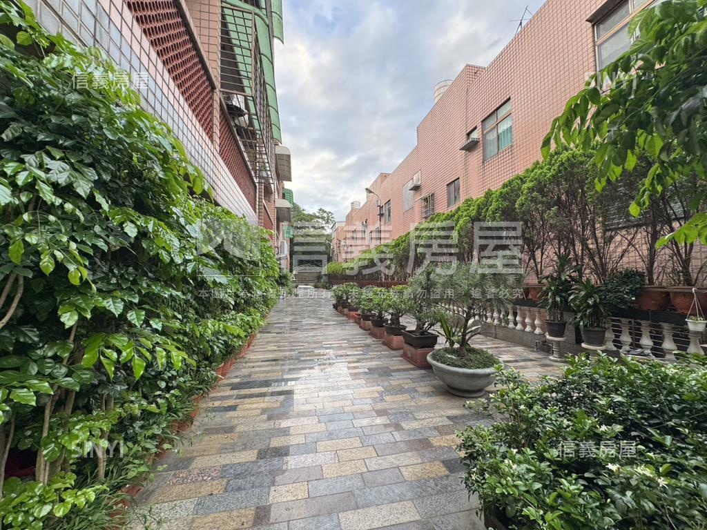 美麗花園紅瓦厝房屋室內格局與周邊環境