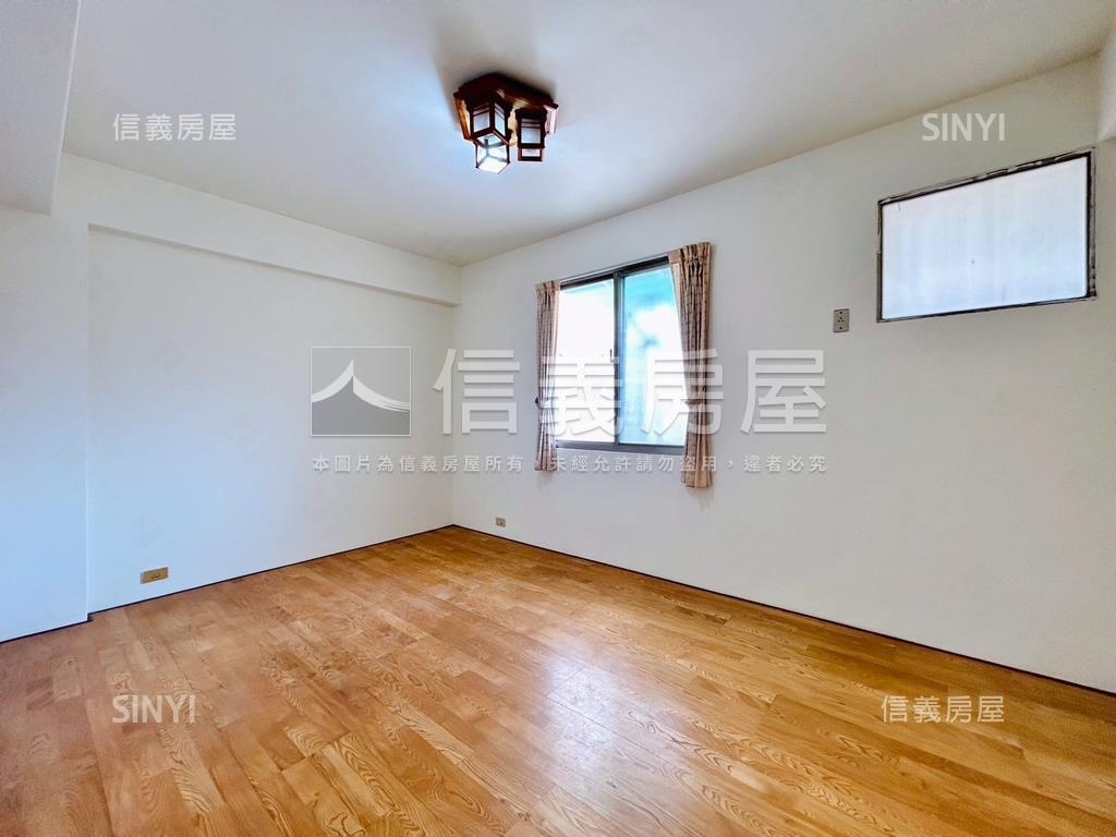 大地坪精美社區透天房屋室內格局與周邊環境