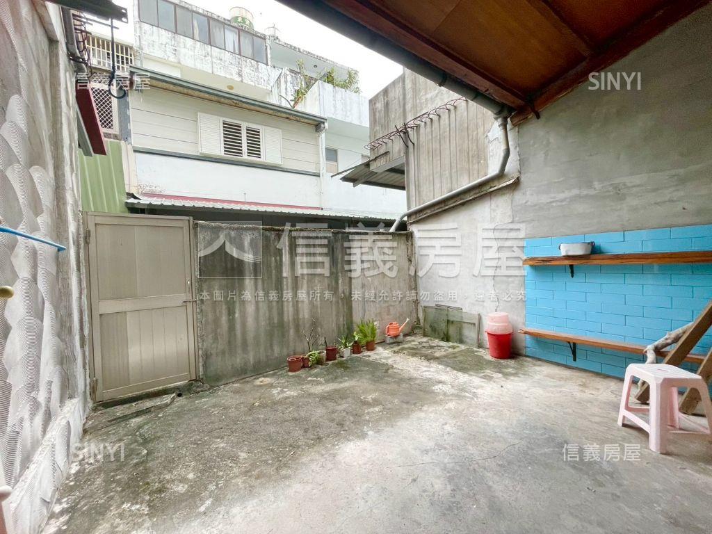 車站旁金透店人潮多房屋室內格局與周邊環境