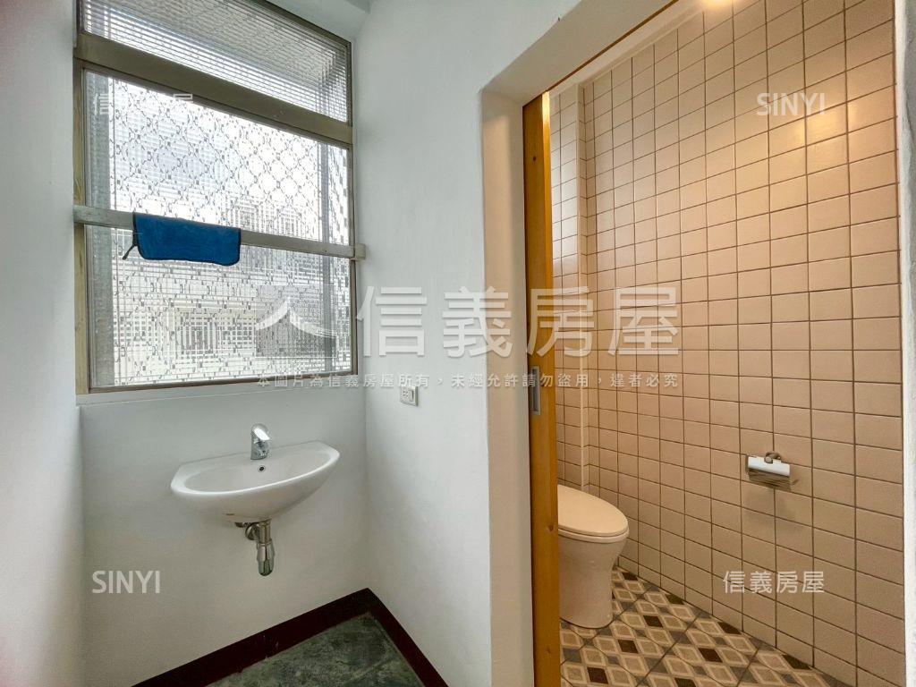 車站旁金透店人潮多房屋室內格局與周邊環境