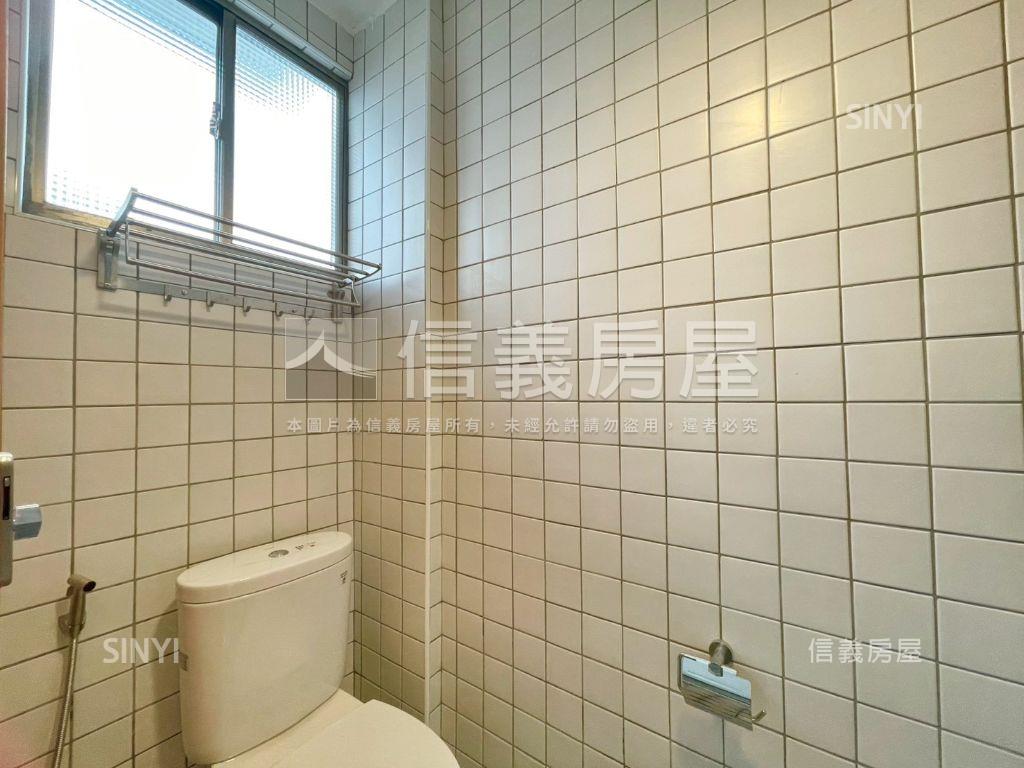 車站旁金透店人潮多房屋室內格局與周邊環境