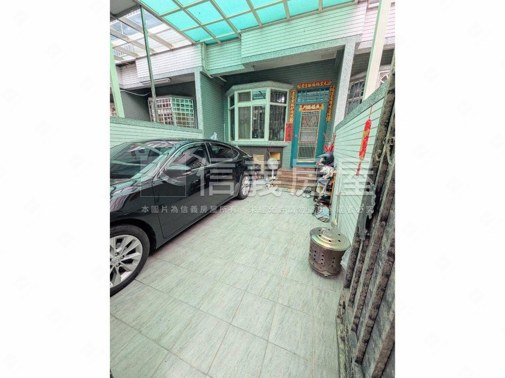 店長推薦四房車庫透天房屋室內格局與周邊環境