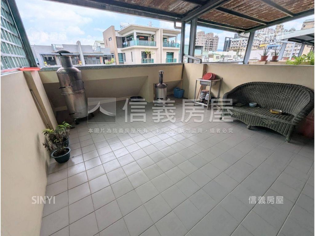 店長推薦四房車庫透天房屋室內格局與周邊環境