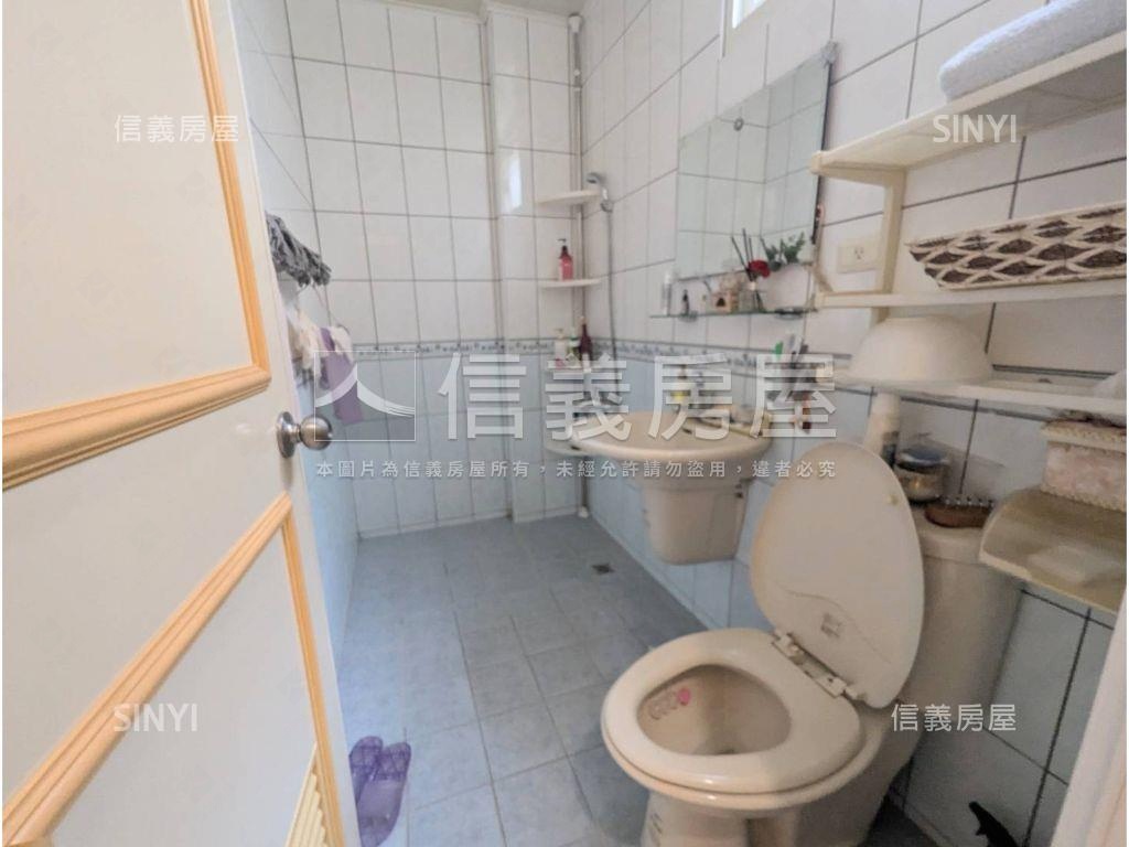 店長推薦四房車庫透天房屋室內格局與周邊環境