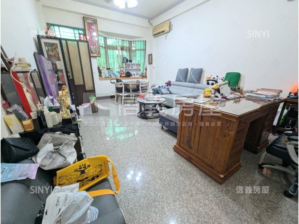 店長推薦四房車庫透天房屋室內格局與周邊環境
