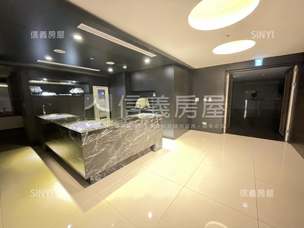 慕尼黑高樓層漂亮視野房屋室內格局與周邊環境