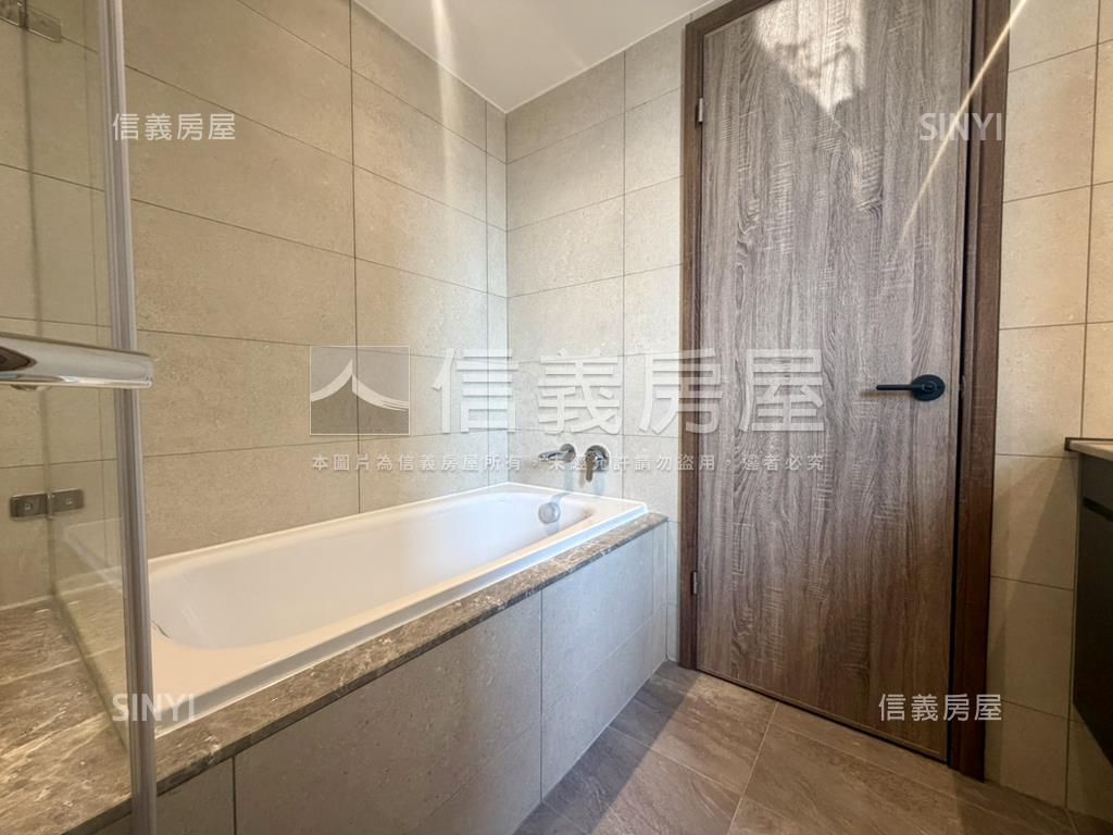 允將海安全新裝潢三房平車房屋室內格局與周邊環境