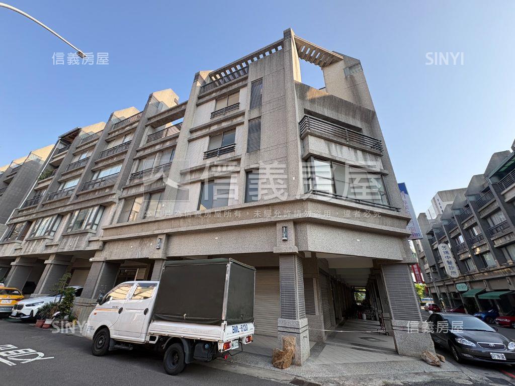 烏日近捷運站大面寬店面房屋室內格局與周邊環境