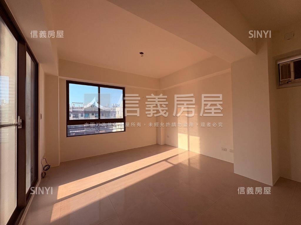 烏日近捷運站大面寬店面房屋室內格局與周邊環境
